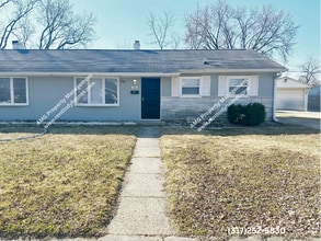 Building Photo - 7355 Westchester Dr