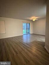 Building Photo - 414 Walden Cir