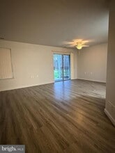 Building Photo - 414 Walden Cir