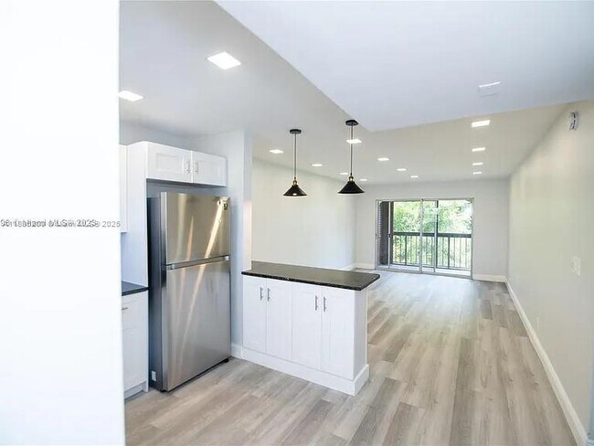 Foto del edificio - 2755 W Atlantic Ave