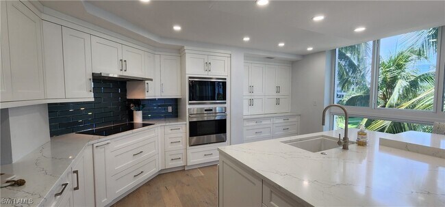 Building Photo - 20 Seagate Dr