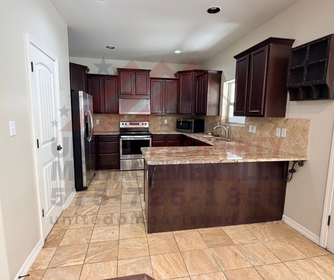 Building Photo - 1822 Amber Dr