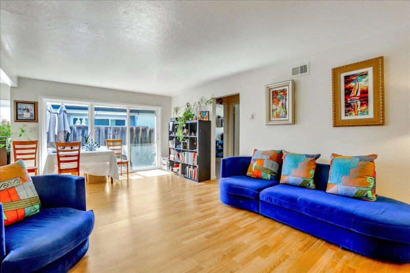 993 Whitehall Ave, San Jose, CA 95128 Room for Rent in San Jose, CA