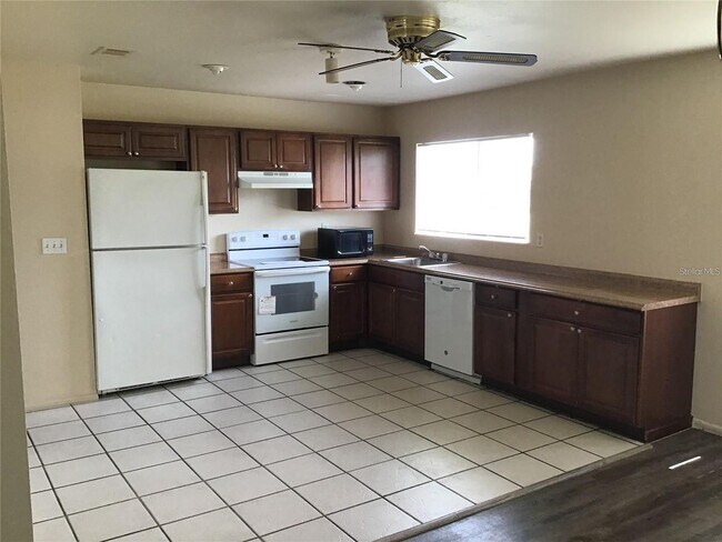 Building Photo - 3 br, 2 bath House - 7104 Gama Court