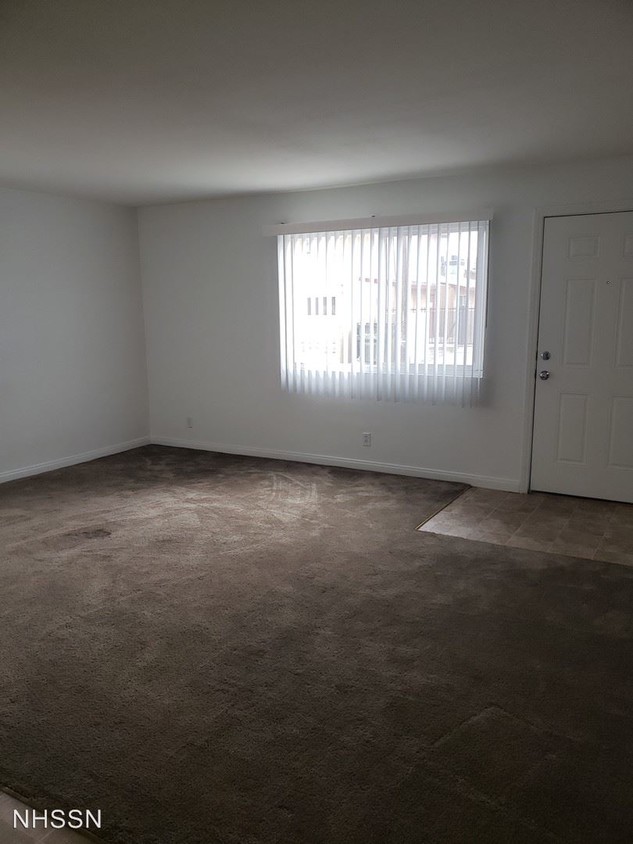 Building Photo - 497 Calcaterra Cir