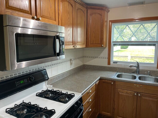 Foto del edificio - Single Family Home For Rent in North Kingstown!