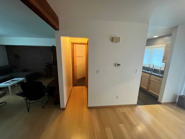 Foto del edificio - 3334 34th St