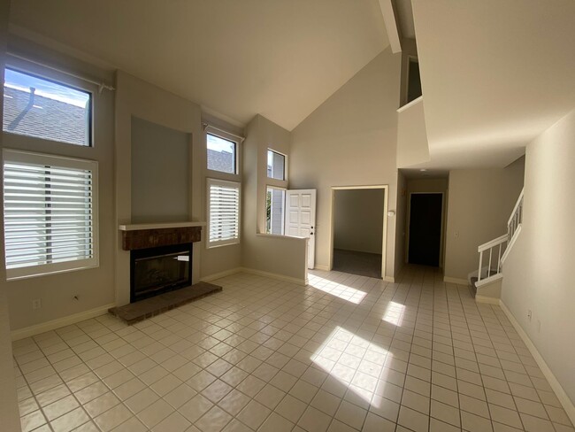 Foto del edificio - Beautiful Home in Harbor Pointe!