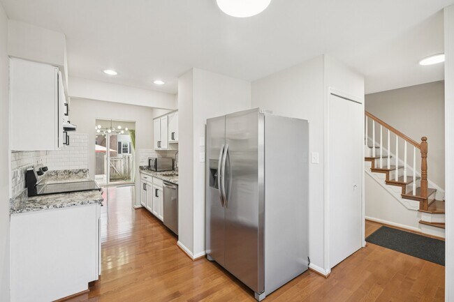 Foto del edificio - 9934 Longford Ct