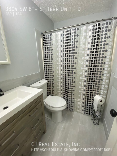 Foto del edificio - 3804 SW 8th St