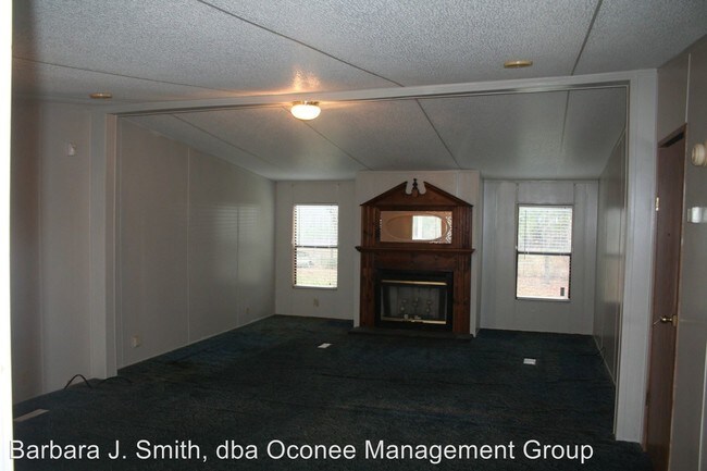 Building Photo - 3 br, 2 bath House - 1060 Sage Brush Lane