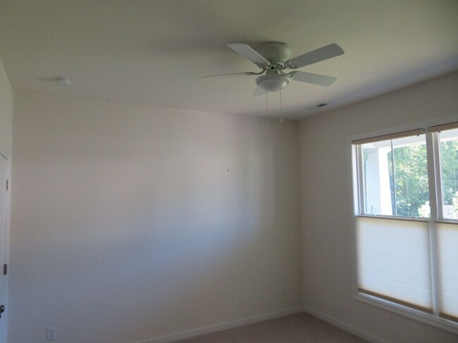 Foto del edificio - Dinwiddie County