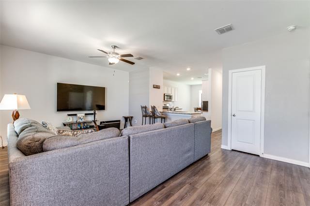 Foto del edificio - 507 Saffron St