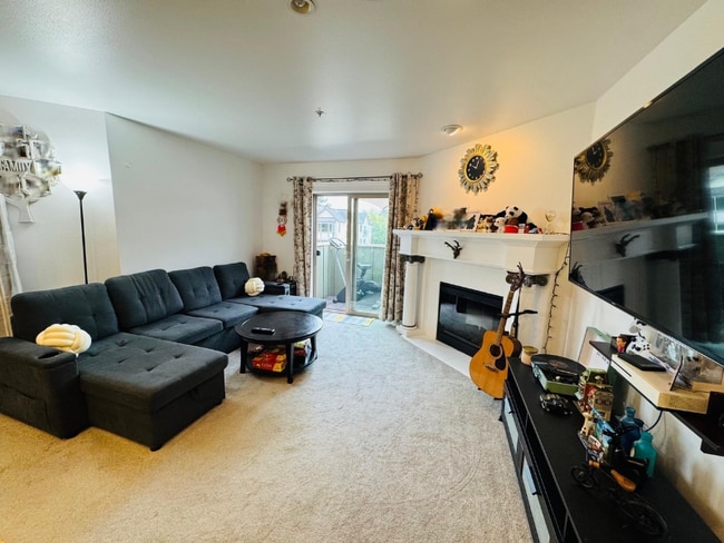 Photo - 3150 W Government Way Apartment