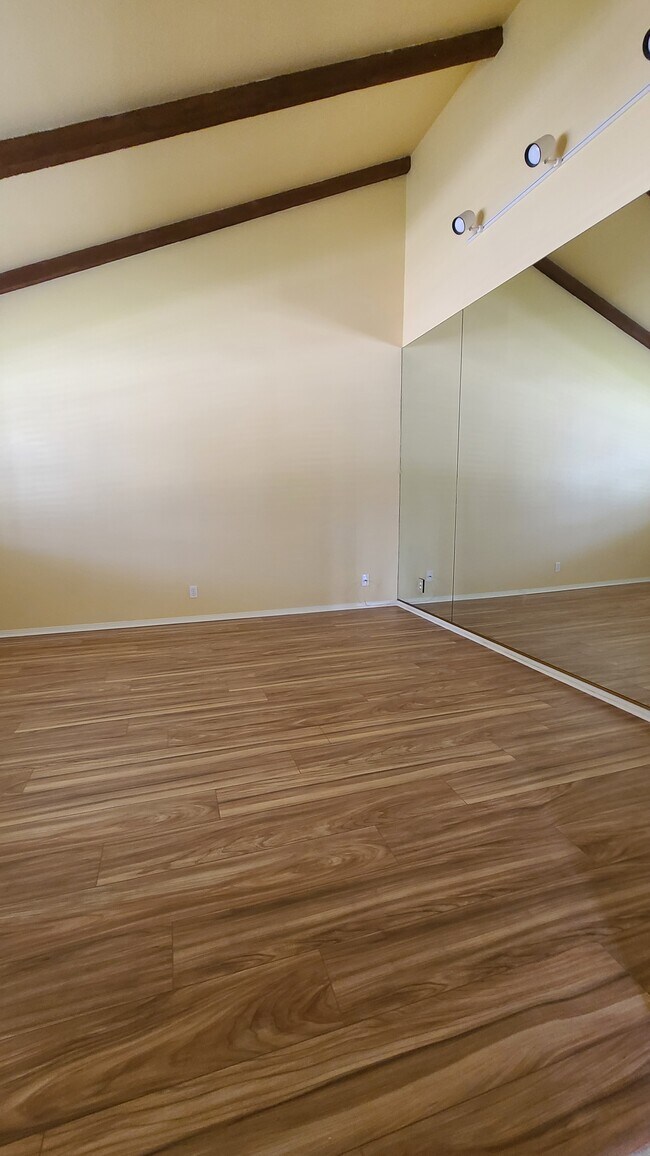 Building Photo - 2314 Clark Ln