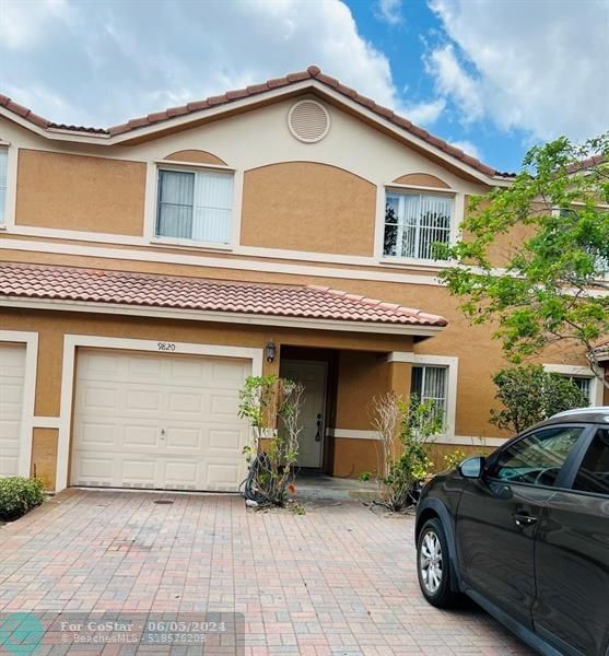 Foto del edificio - 9820 NW 20th Pl