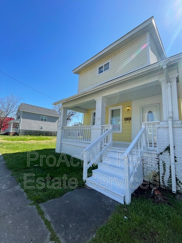 Photo - 815 West 34th Street