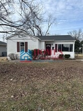 Building Photo - 2604 Ravenswood Dr