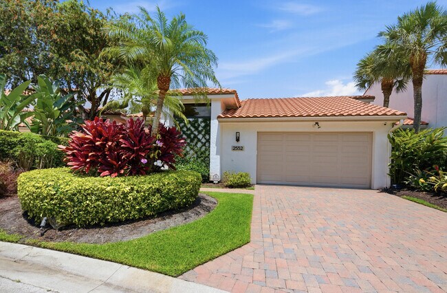 Foto del edificio - 2552 Sheltingham Dr