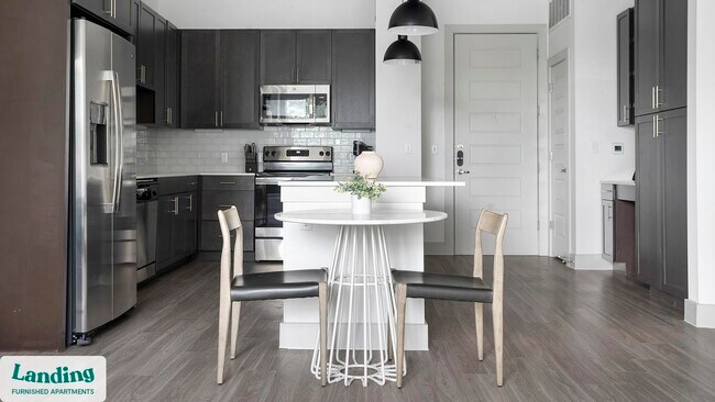 Foto del edificio - 2511 Montopolis Dr