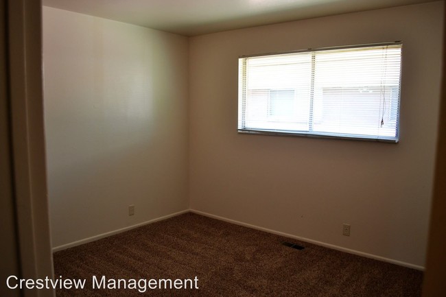 Building Photo - 258 W Foxbridge Dr