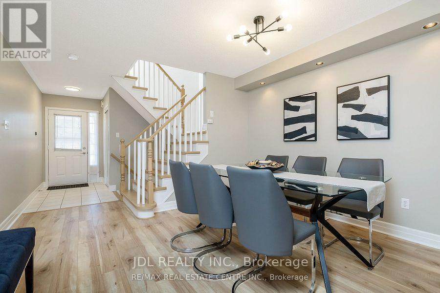 Photo principale - 873 Gazley Cir