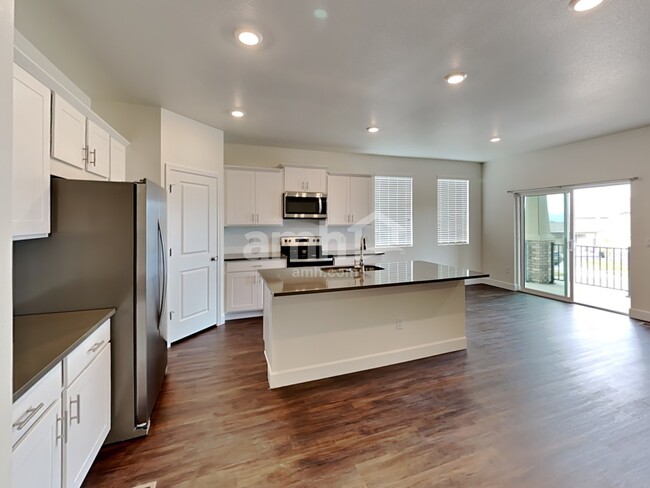 Foto del edificio - 8225 Joyce St