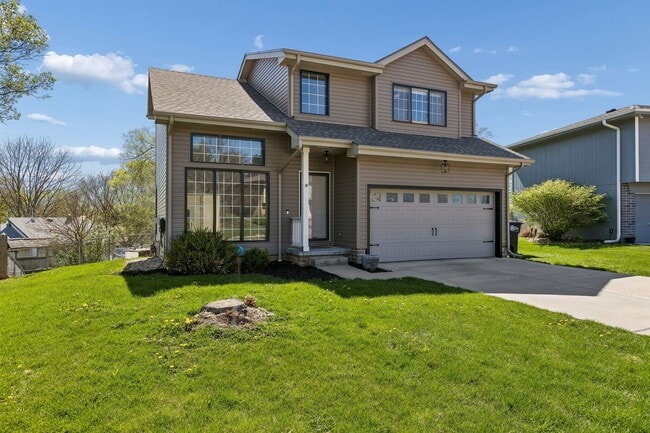 Spacious 3 Bedroom House - Spacious 3 Bedroom House