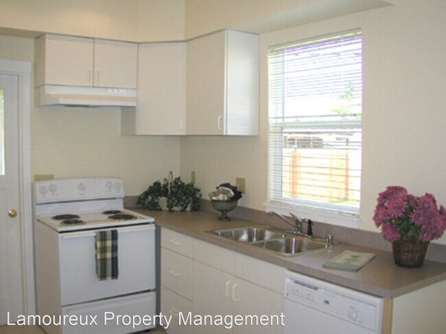 Foto del edificio - 3 br, 2 bath House - 1914 Wetmore Ave