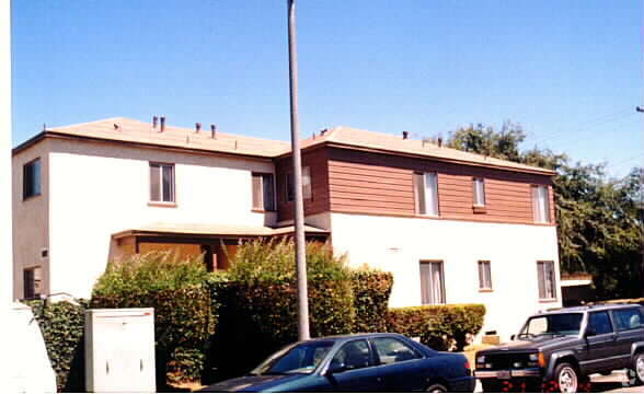 Primary Photo - 8515 EMERSON AV