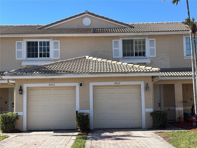 Building Photo - 5907 Abbey Rd