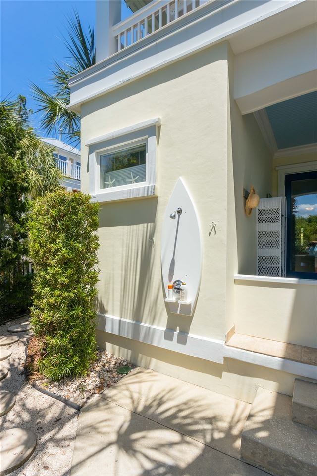 Foto del edificio - 521 Barefoot Trace Cir