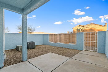 Foto del edificio - 1344 Park Ln