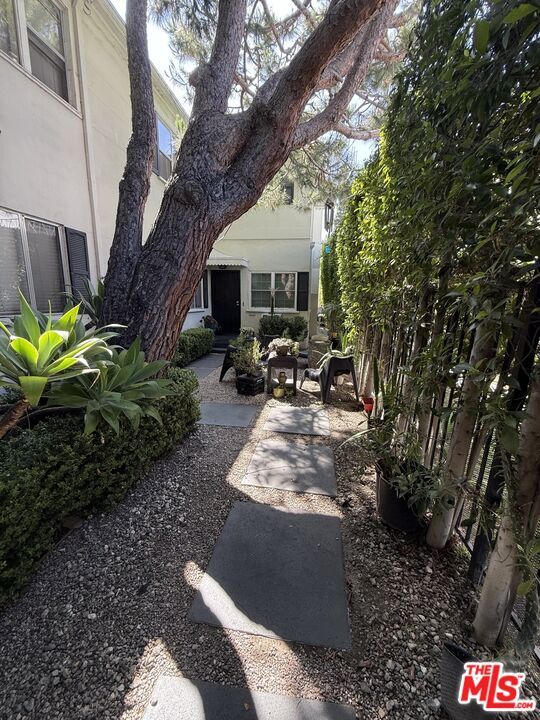 Foto del edificio - 4084 Creed Ave