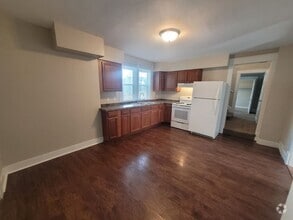 Building Photo - 1126 10th St
