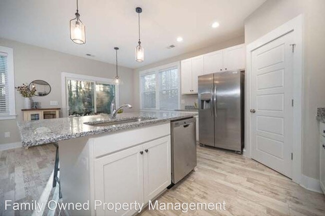 Building Photo - 4 br, 3 bath House - 225 Whirlaway Drive