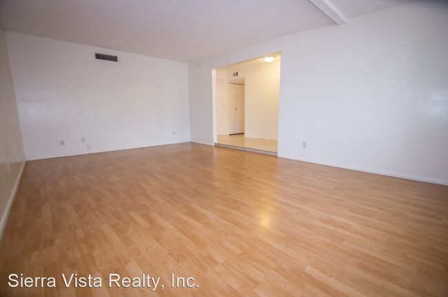 Building Photo - 3 br, 2 bath House - 2113 E Busby Dr
