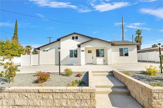 Foto principal - 1546 W 7th St