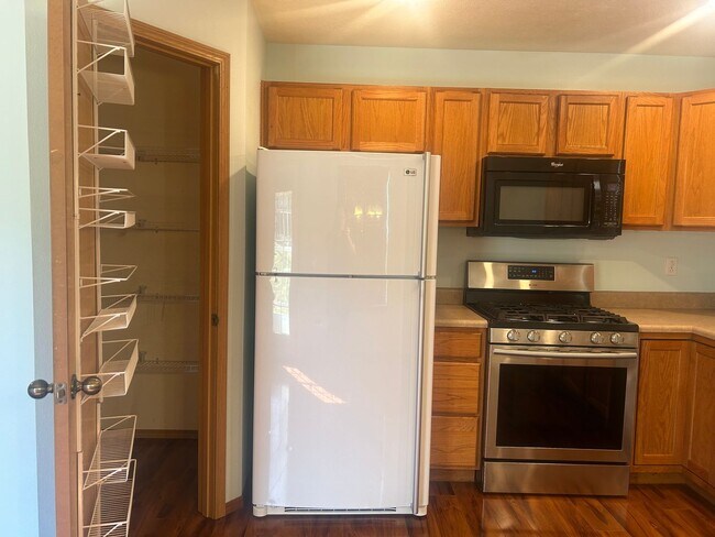 Foto del edificio - Beautiful 3 bedroom home - Clever, MO