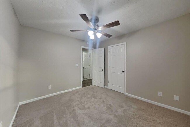 Building Photo - 1446 Dunton Green Way