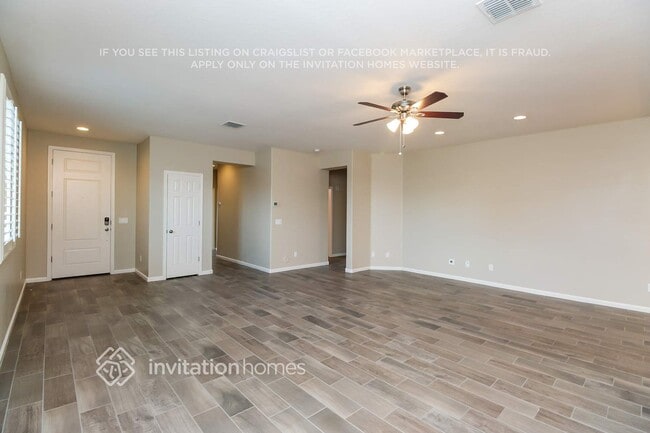 Building Photo - 3962 E Sourwood Dr