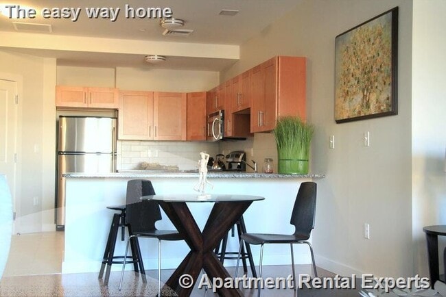 Photo - 632 Massachusetts Ave Unit #302 Apartment