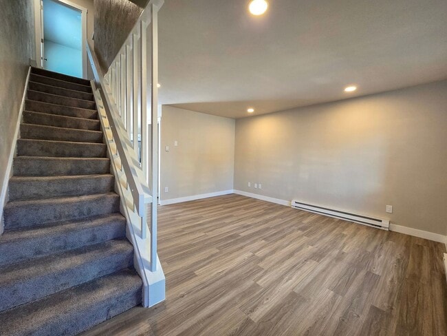 Building Photo - 3515 Hayden Pl