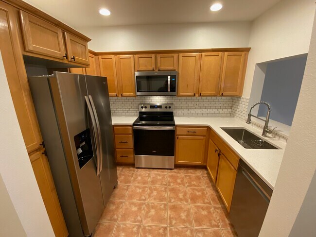 Building Photo - 12439 Totem Lake Way