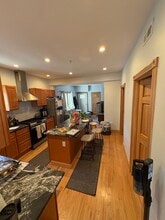 Building Photo - 32 Tolman St