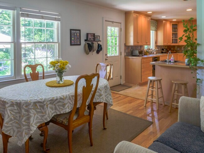 Foto del edificio - 703 Longview St