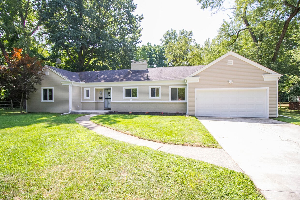 1809 Sandringham Dr, Toledo, OH 43615 House Rental in Toledo, OH