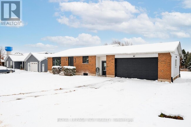 Building Photo - 127 Franklyn St