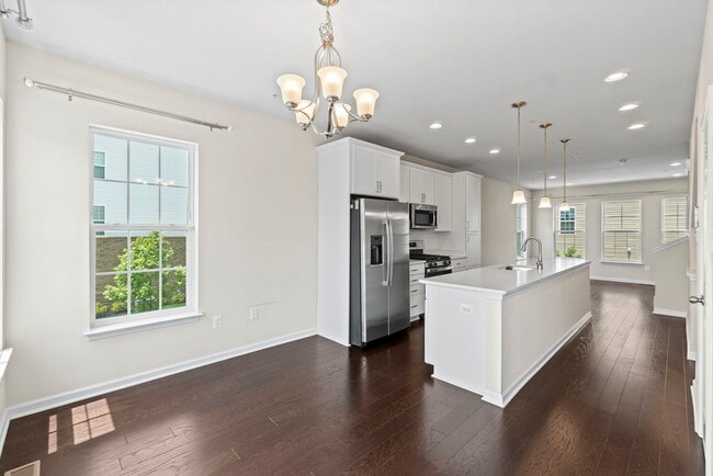 Building Photo - 7113 Brick Kiln Cir