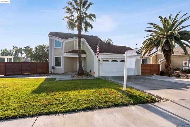 Building Photo - 4730 Spinnaker Way